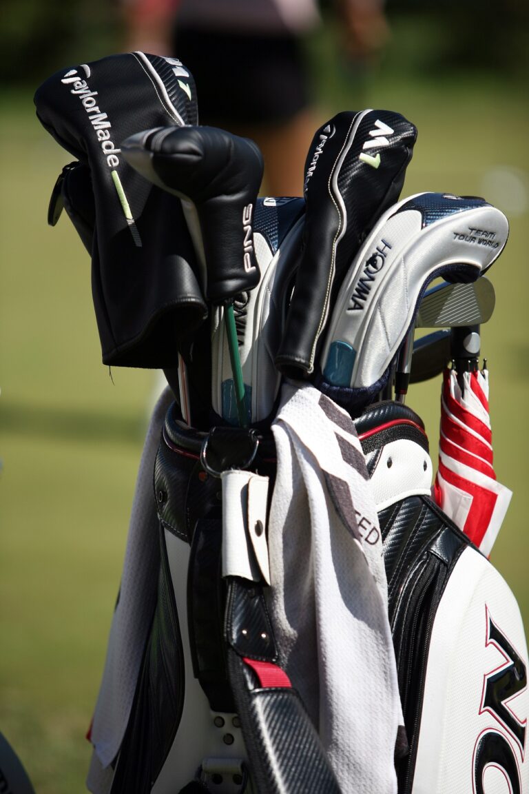 why are golf bags so expensive