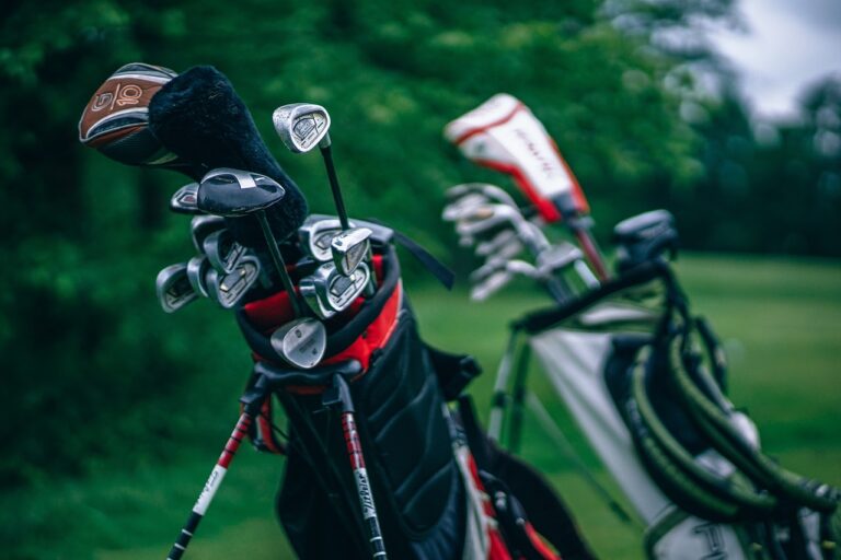 How Do I Know What Golf Clubs to Buy?